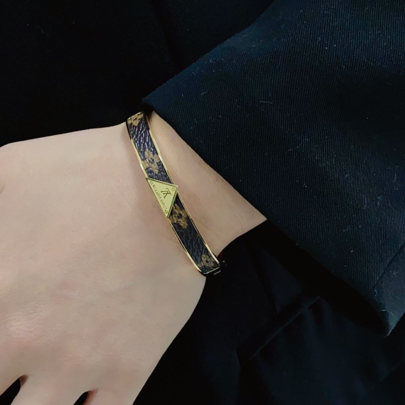 LV Bracelets